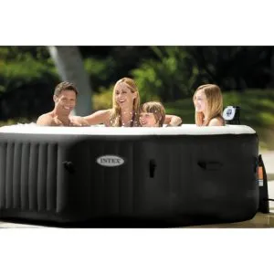 Portable Hot Tub with Family
