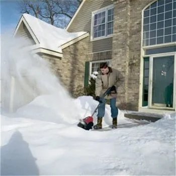 Toro 38361 Power Shovel 7.5 Amp Electric Snow Thrower