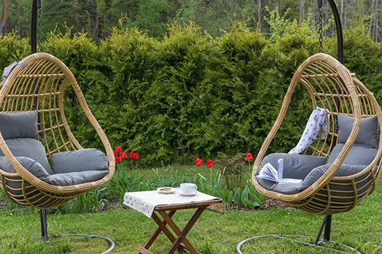 The Egg Swing Chair: Beautiful Cocoons for the Body!