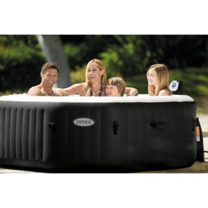 Portable Hot Tub with Family