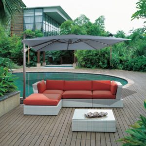 Domi Outdoor Living 10' Offset Umbrella
