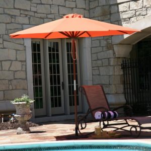 Heininger DestinationGear Classic Wood Market Umbrella 9'