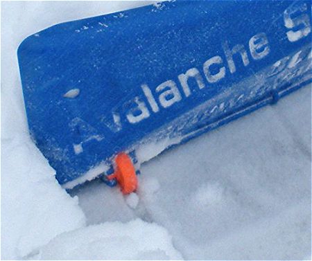 AVALANCHE! SRD20 Roof Rake in Action